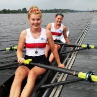 Sarah mit Alina Henze aus Berlin